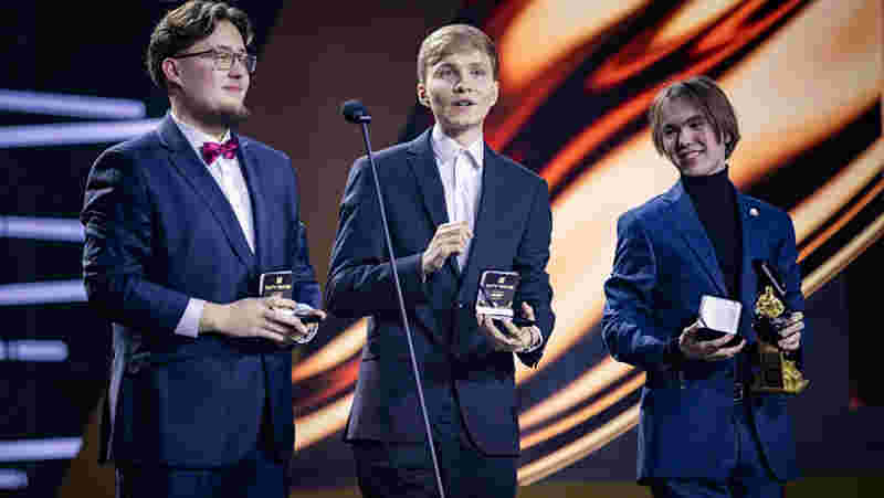 王者荣耀世界冠军杯：AG临时换帅，能起飞吗？