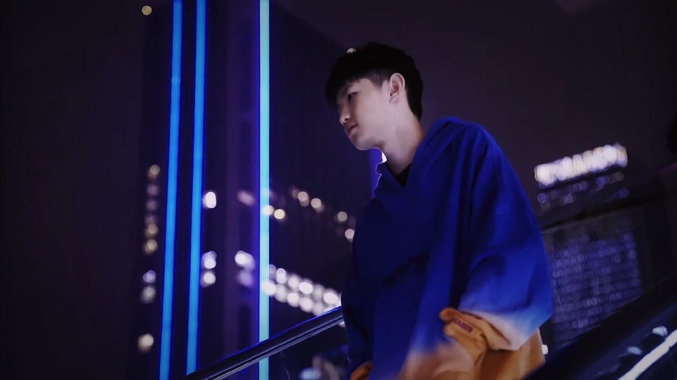 JDG官方：祝枪宝生日快乐，继续勇往直前，收获更多的喜悦与荣耀